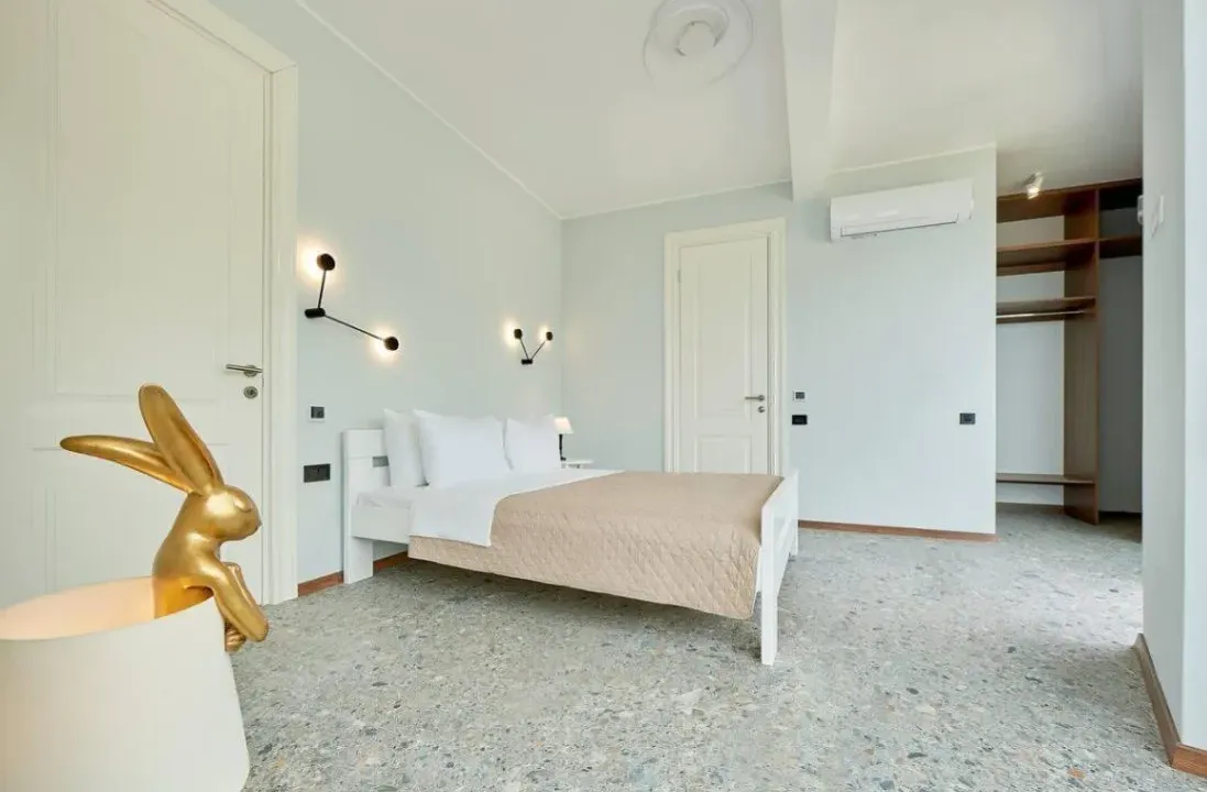 Sale, two bedroom apartment, 115m², Bečići, Budva