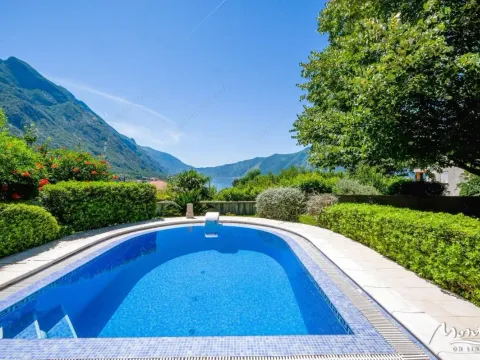 Prodaja, kuća, 305m², Orahovac, Kotor - image 5