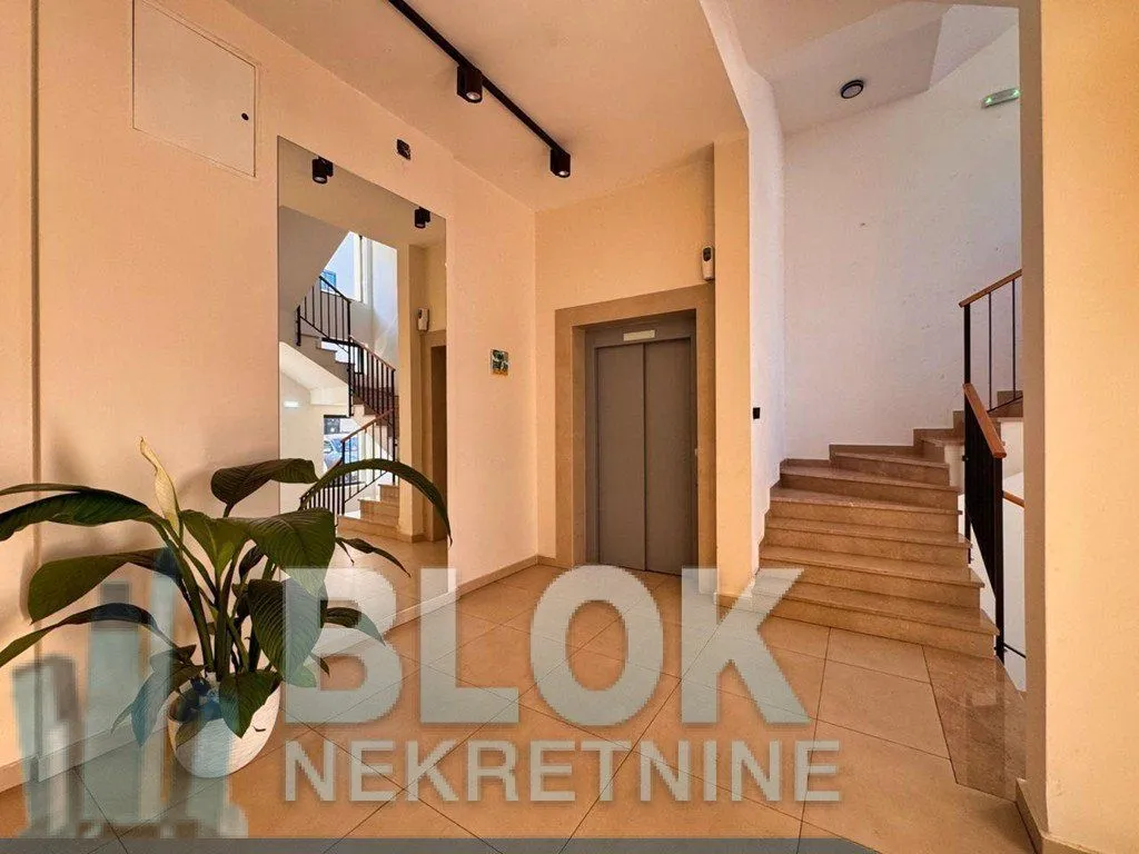 Prodaja, jednosoban stan, 46m², City Kvart, Podgorica