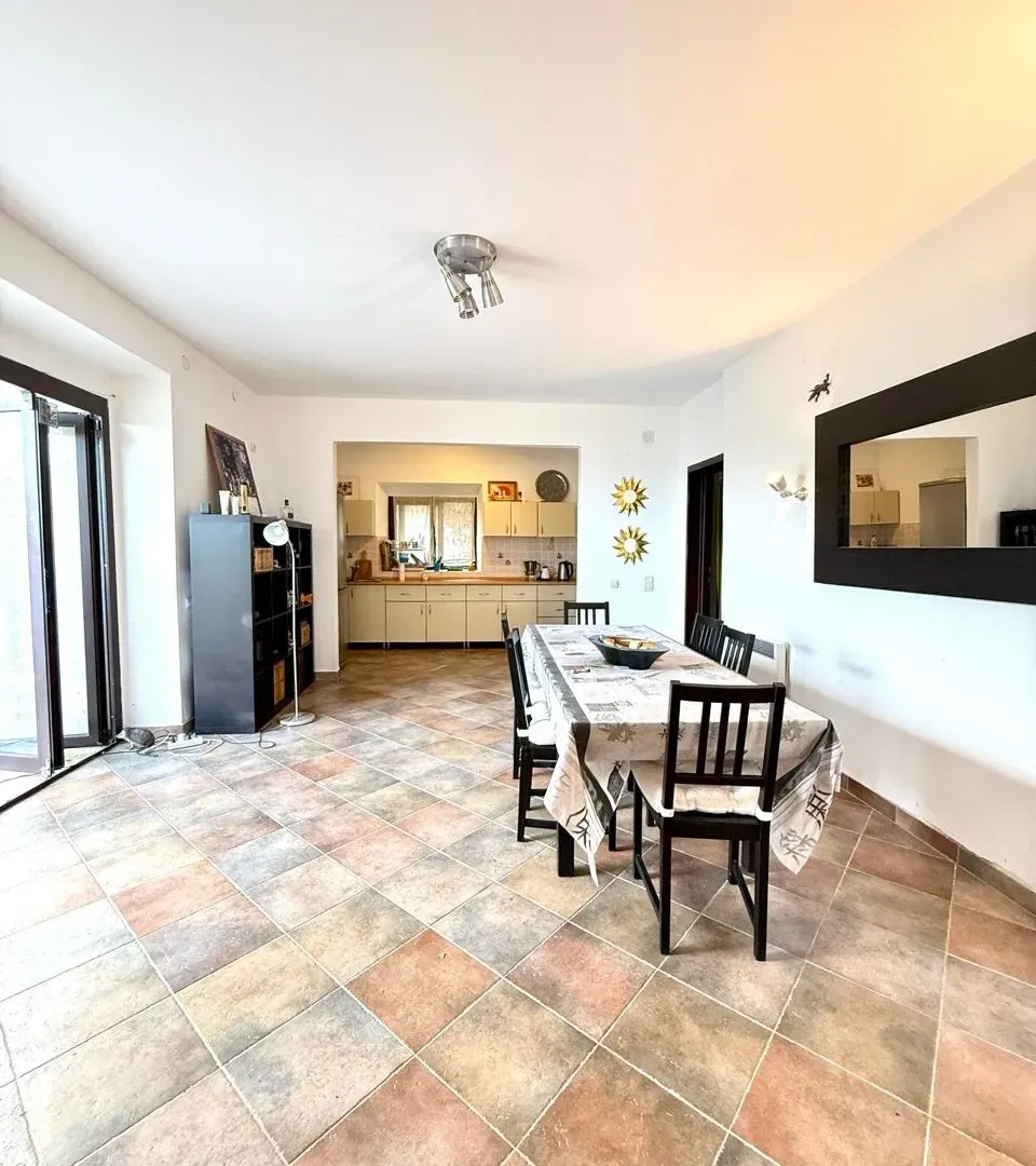 Prodaja, kuća, 183m², Centar, Ulcinj