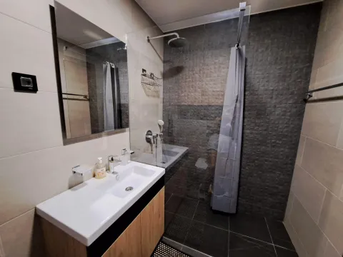 Izdavanje, jednosoban stan, 50m², Ljubović, Podgorica - image 2