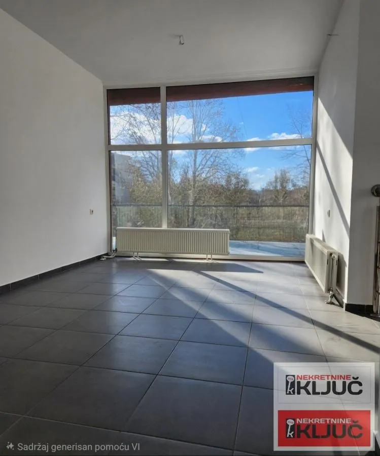 Sale, office space, 58m², Rotkvarija, Novi Sad Sve Podlokacije
