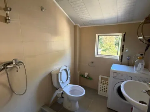 Izdavanje, jednosoban stan, 35m², Seljanovo, Tivat - image 5