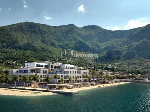 Prodaja, jednosoban stan, 50m², Risan, Kotor - image 3