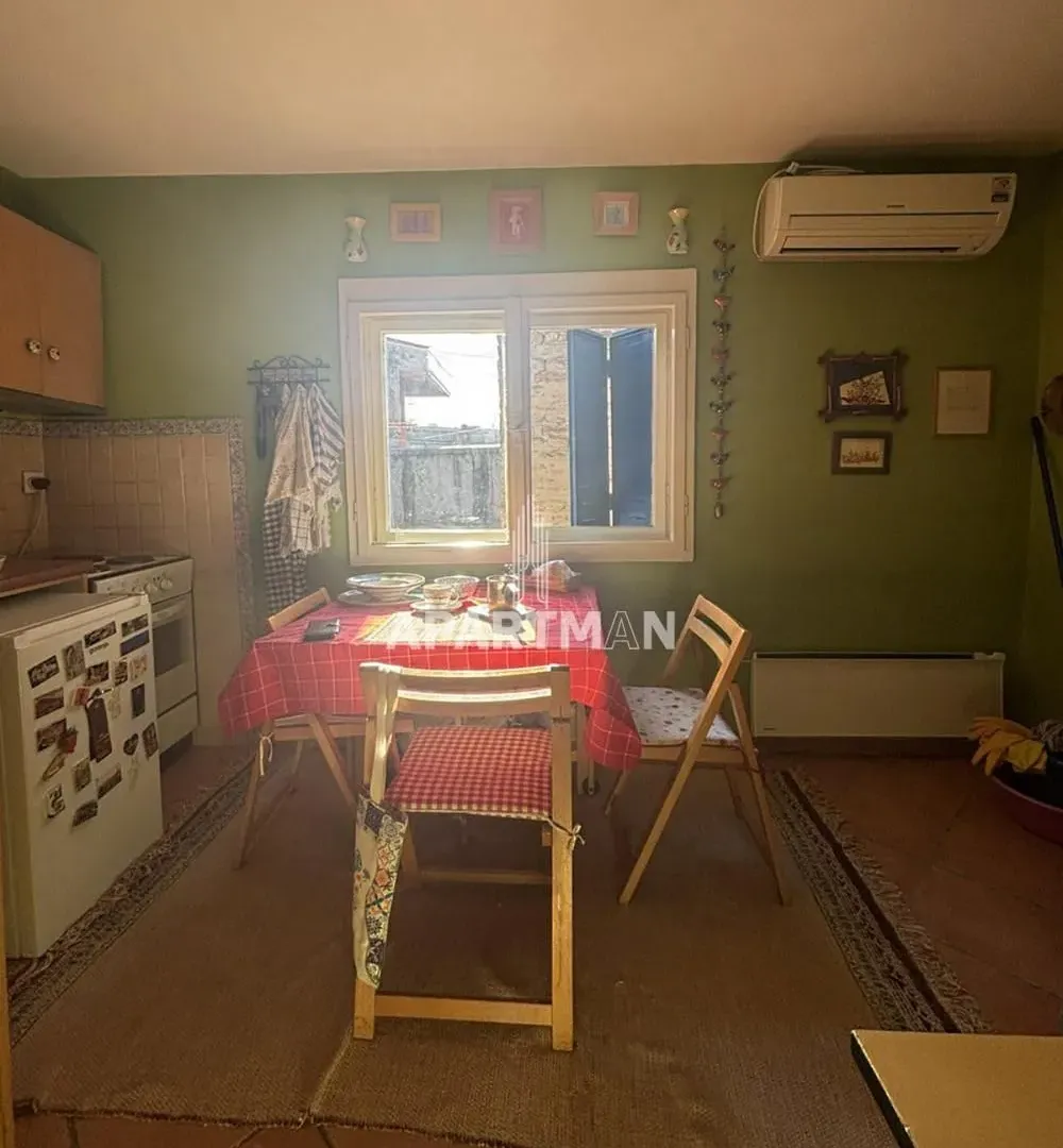 Sale, one bedroom apartment, 32m², Stari Grad, Beograd