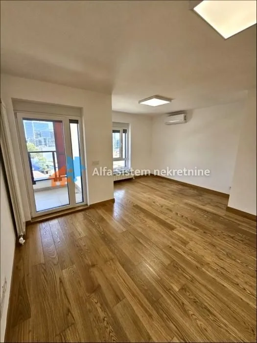 Prodaja, stan, 88m², Novi Beograd Blok 65, Novi Beograd Sve Podlokacije