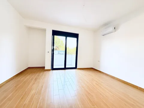 Prodaja, dvosoban stan, 76m², Pinješ, Ulcinj - image 2