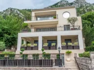 Sale, two bedroom apartment, 160m², Prčanj, Kotor - image 3