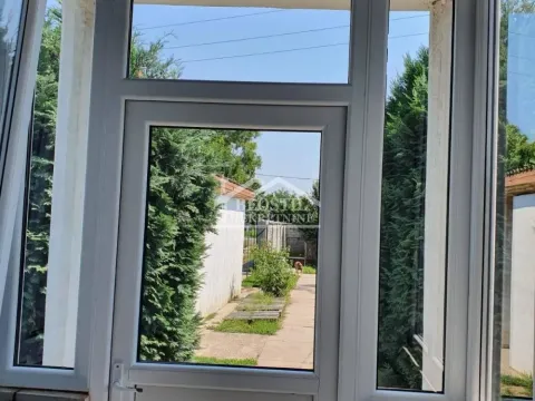 Prodaja, kuća, 155m², Ovča, Palilula Sve Podlokacije - image 15