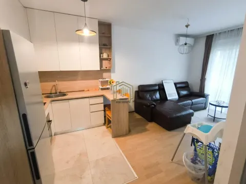 Rent, one bedroom apartment, 37m², Podgorica, Crna Gora - image 2
