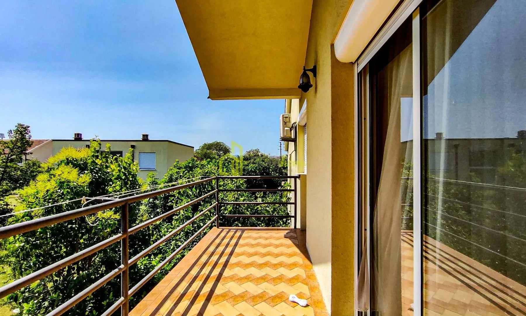 Rent, house, 250m², Donja Gorica, Podgorica