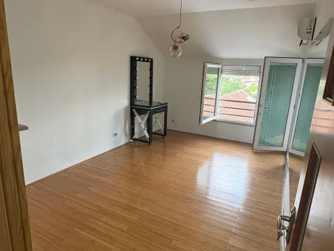 Rent, one bedroom apartment, 40m², Zabjelo, Podgorica - image 1