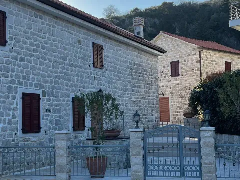 Prodaja, kuća, 500m², Herceg Novi, Crna Gora - image 3