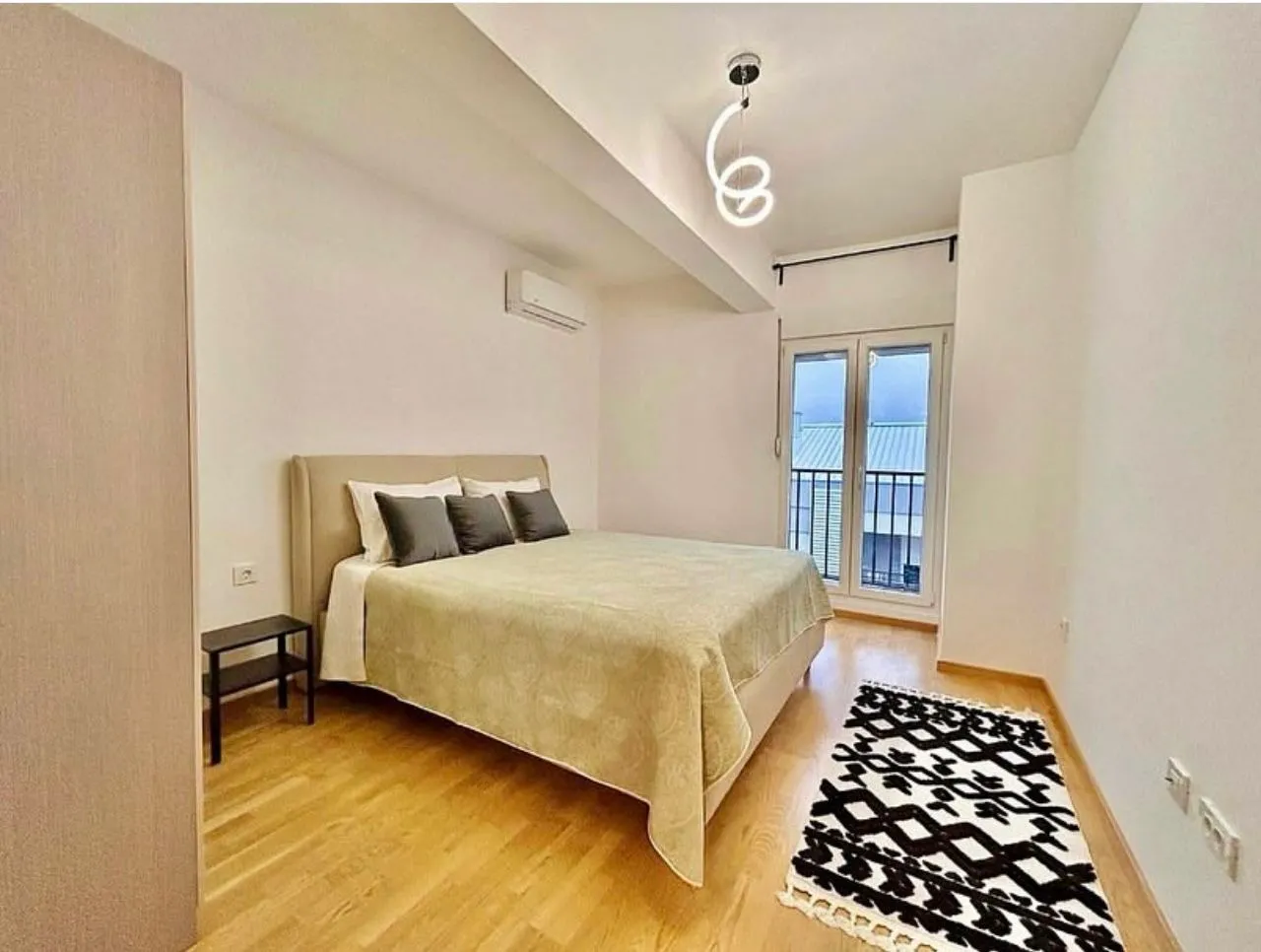 Rent, one bedroom apartment, 49m², Stara Varoš, Podgorica