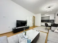 Izdavanje, dvosoban stan, 70m², City Kvart, Podgorica - image 4