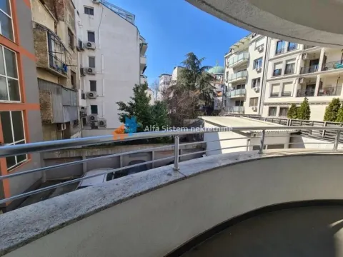 Rent, three bedroom apartment, 78m², Vračar Hram, Vračar Sve Podlokacije - image 13
