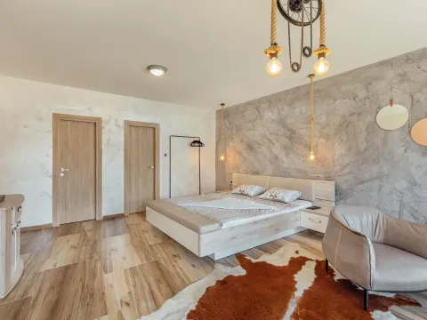 Sale, house, 300m², Kostanjica, Kotor - image 19