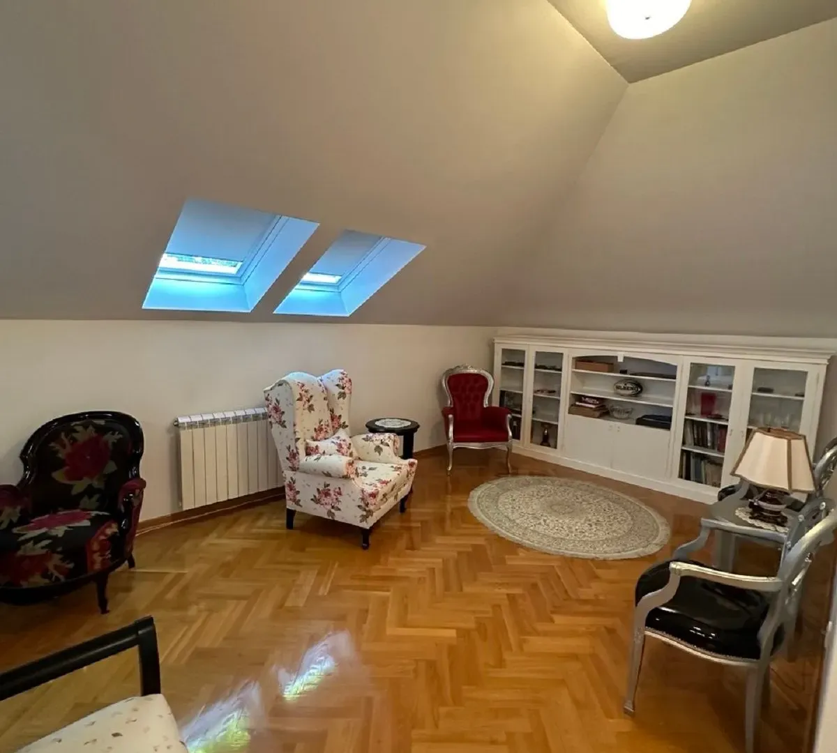 Prodaja, kuća, 250m², Altina, Beograd