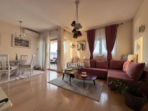 Izdavanje, jednosoban stan, 55m², City Kvart, Podgorica - image 2