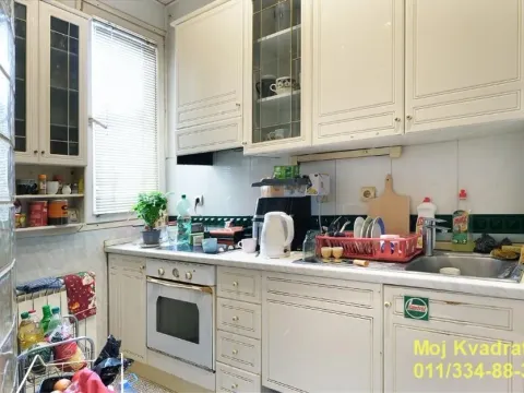 Prodaja, trosoban stan, 76m², Vračar Sve Podlokacije, Beograd - image 3