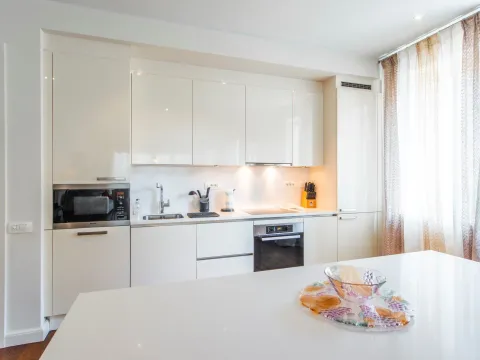 Sale, two bedroom apartment, 152m², Porto Montenegro, Tivat - image 8