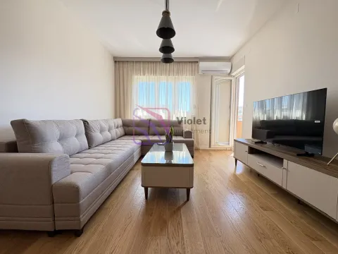 Rent, one bedroom apartment, 49m², Central Point, Podgorica - image 1