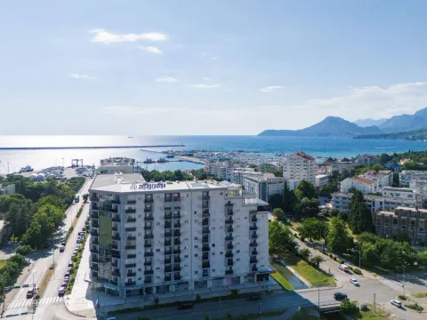 Prodaja, jednosoban stan, 52m², Centar, Bar - image 8