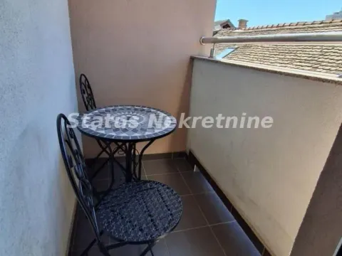 Izdavanje, garsonjera, 24m², Centar, Novi Sad - image 6