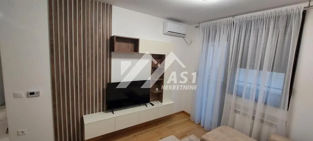 Izdavanje, jednosoban stan, 34m², Nova Detelinara, Novi Sad Sve Podlokacije