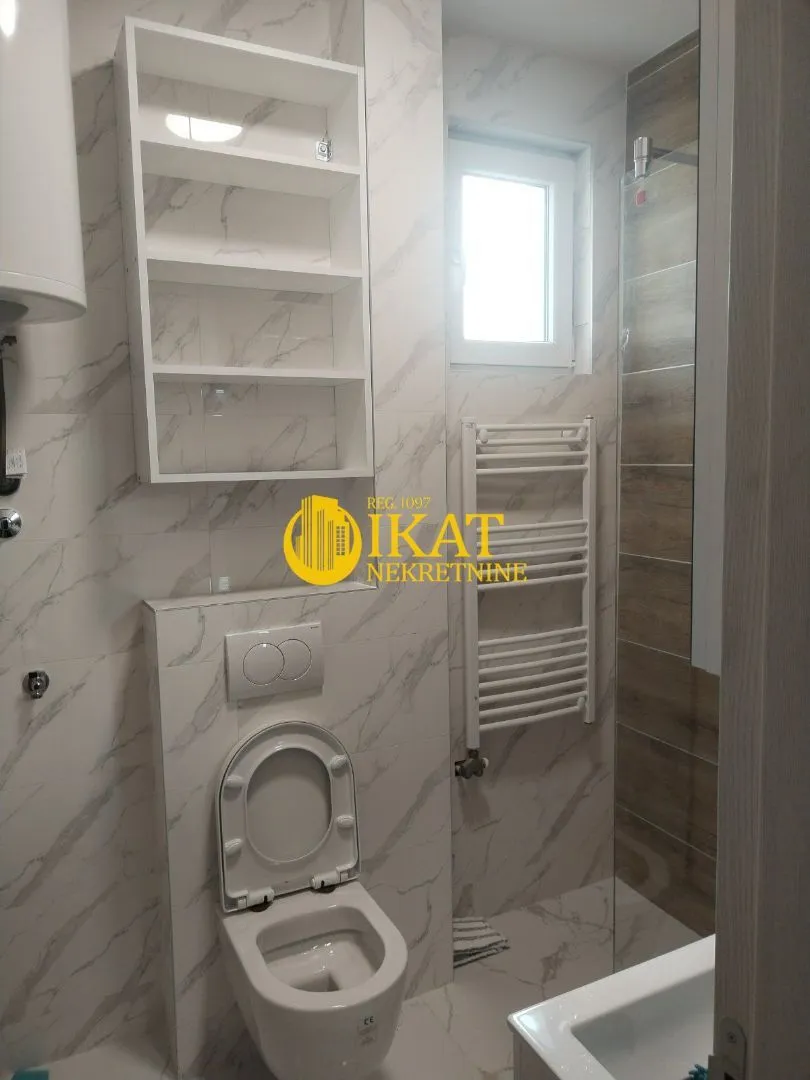 Prodaja, jednosoban stan, 41m², Centar, Stara Pazova