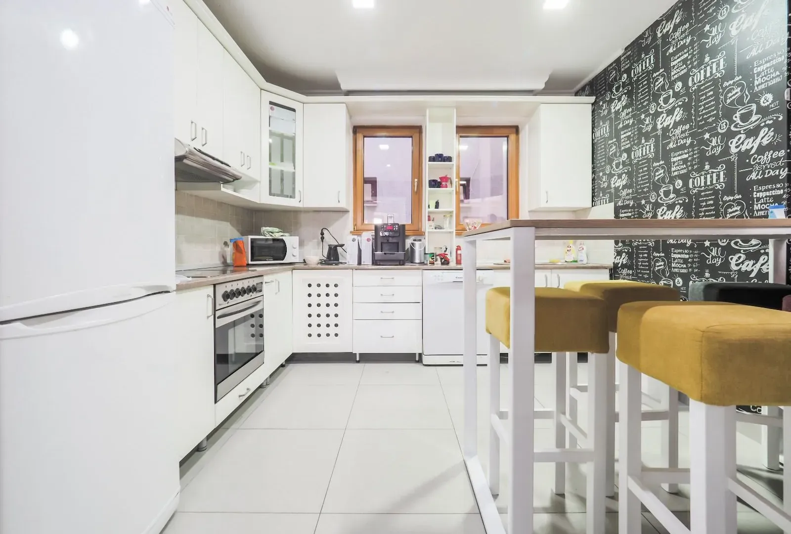 Sale, five bedroom apartment, 221m², Vračar Sve Podlokacije, Beograd