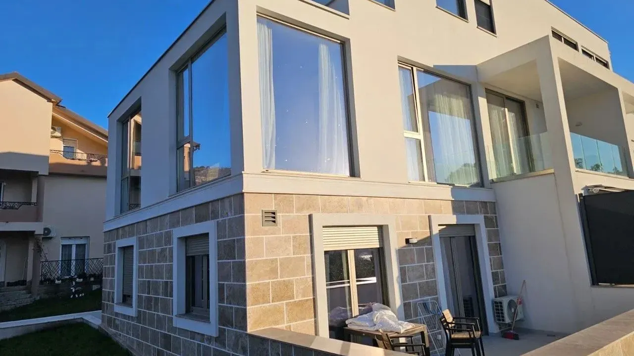 Sale, two bedroom apartment, 90m², Mrčevac, Tivat