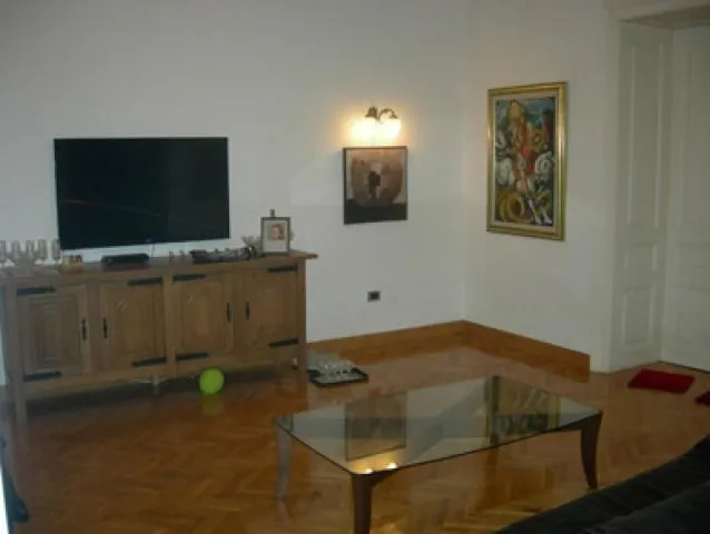 Rent, office space, 750m², Stari Grad, Beograd