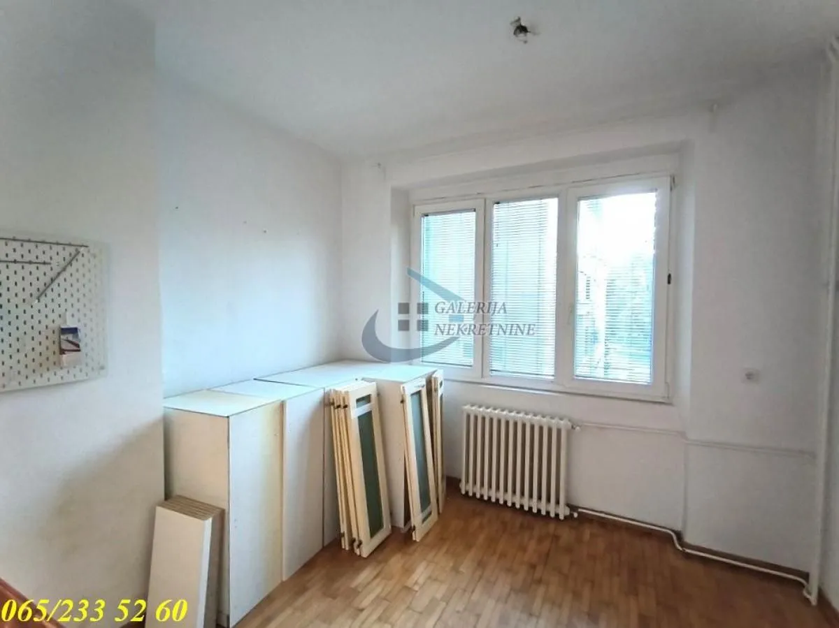 Rent, office space, 52m², Savski Venac, Beograd