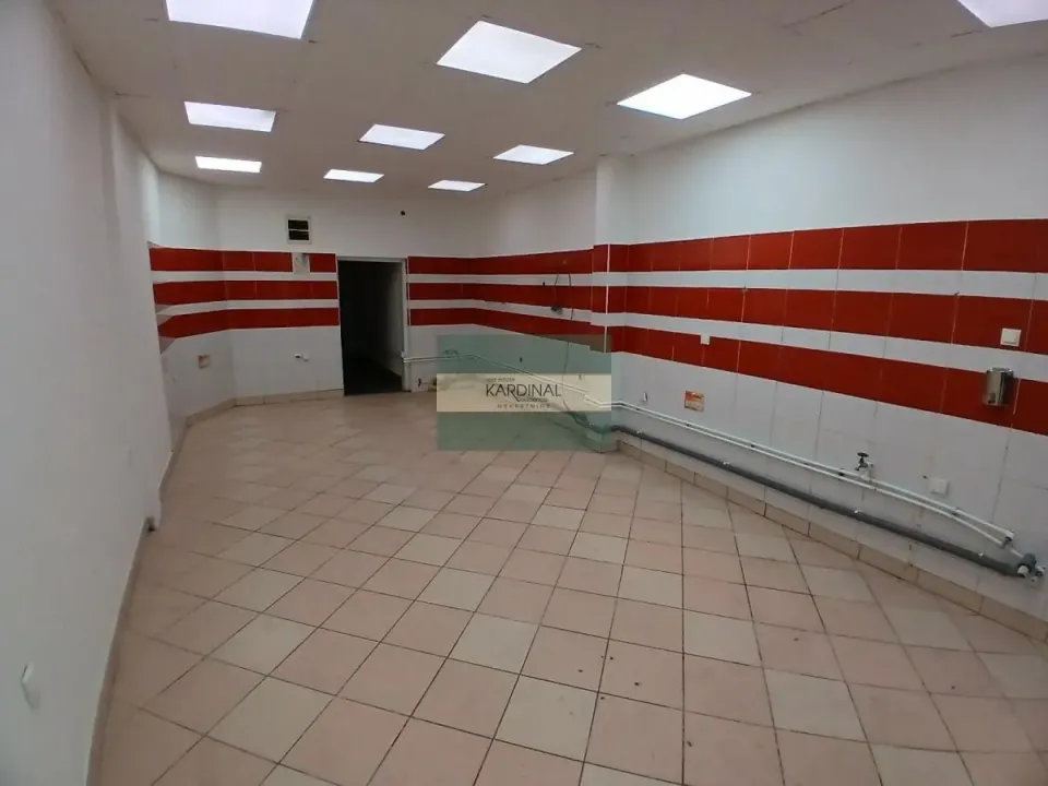 Rent, office space, 54m², Mala vaga, Kragujevac