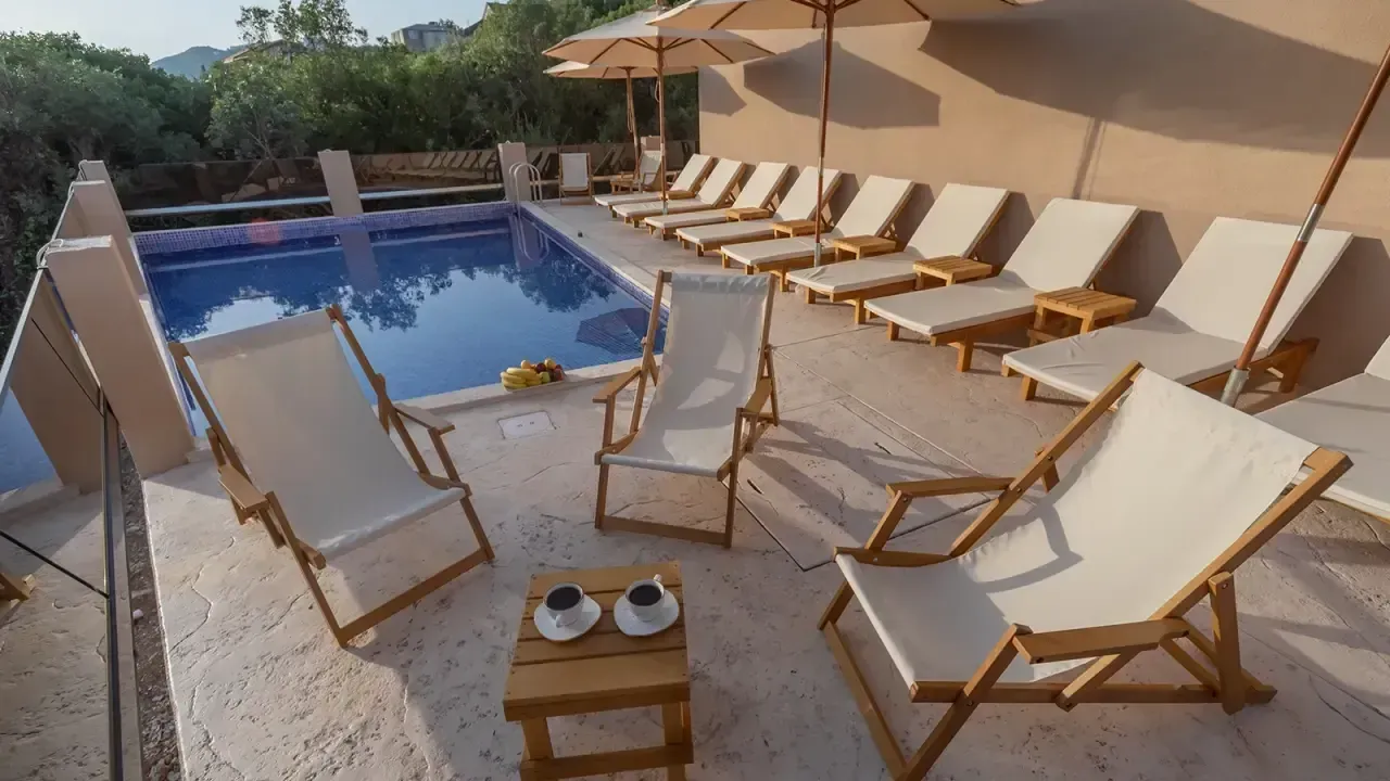 Sale, hospitality venue, 1024m², Dobra Voda, Budva