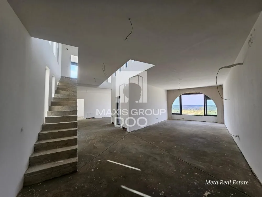 Prodaja, kuća, 272m², Kosmaj, Sopot