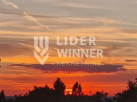 Prodaja, četvorosoban stan, 80m², Savski Venac, Beograd - image 2