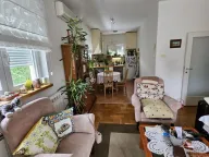 Prodaja, kuća, 117m², Zemun Kalvarija, Zemun Sve Podlokacije - image 1