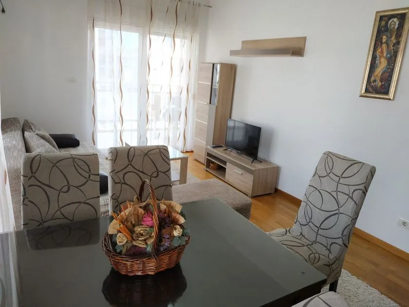 Rent, one bedroom apartment, 47m², City Kvart, Podgorica