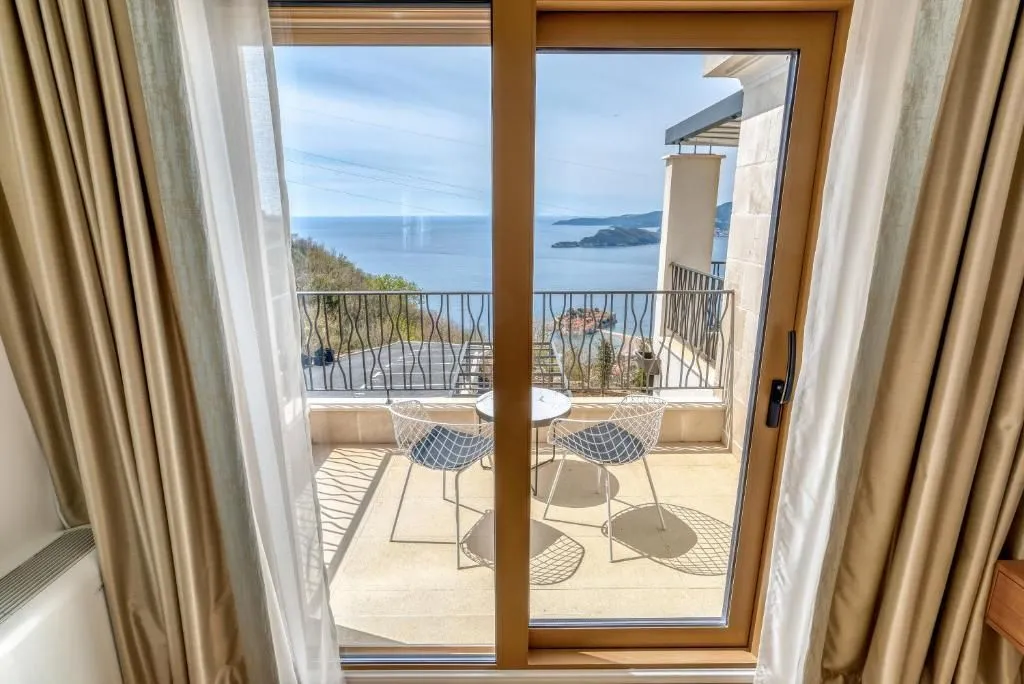 Prodaja, kuća, 450m², Tudorovići, Budva