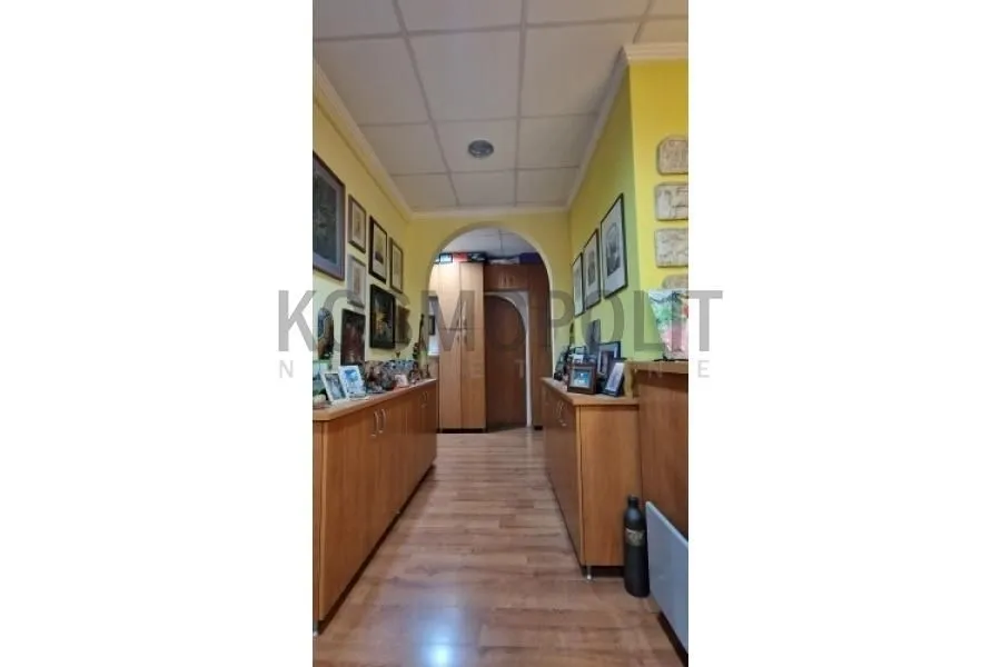 Sale, three bedroom apartment, 154m², Banovo Brdo, Beograd