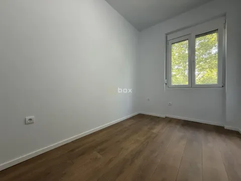Prodaja, trosoban stan, 71m², Pantelej, Niš - image 14