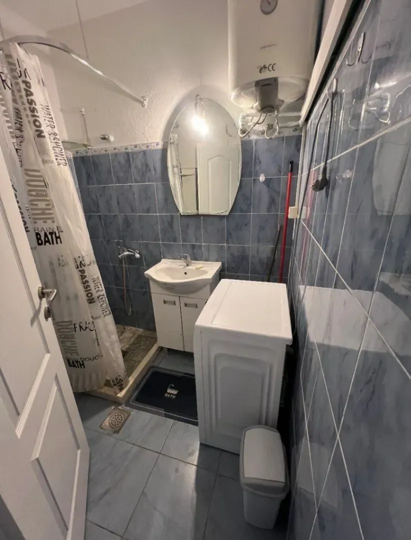 Izdavanje, garsonjera, 30m², Šušanj, Bar