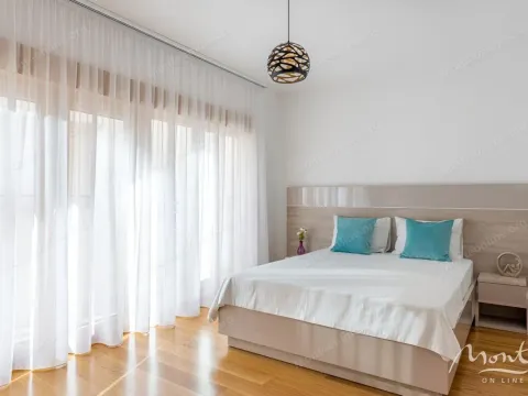 Sale, one bedroom apartment, 74m², Pržno, Budva - image 5