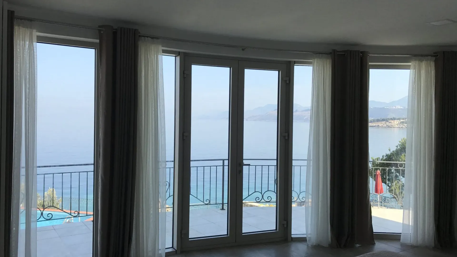 Sale, house, 330m², Utjeha, Bar