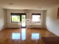 Izdavanje, trosoban stan, 70m², Čukarica, Beograd - image 7