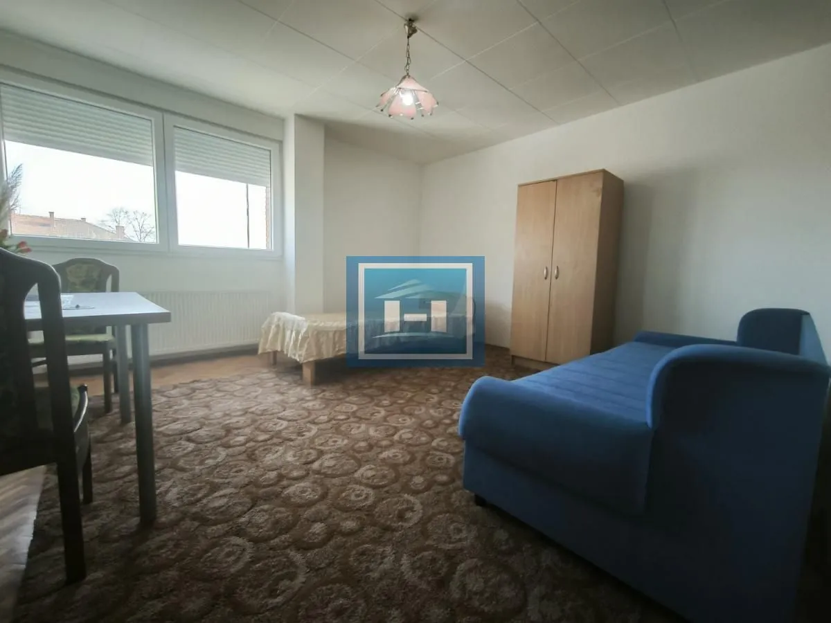 Rent, two bedroom apartment, 56m², Centar, Ćuprija