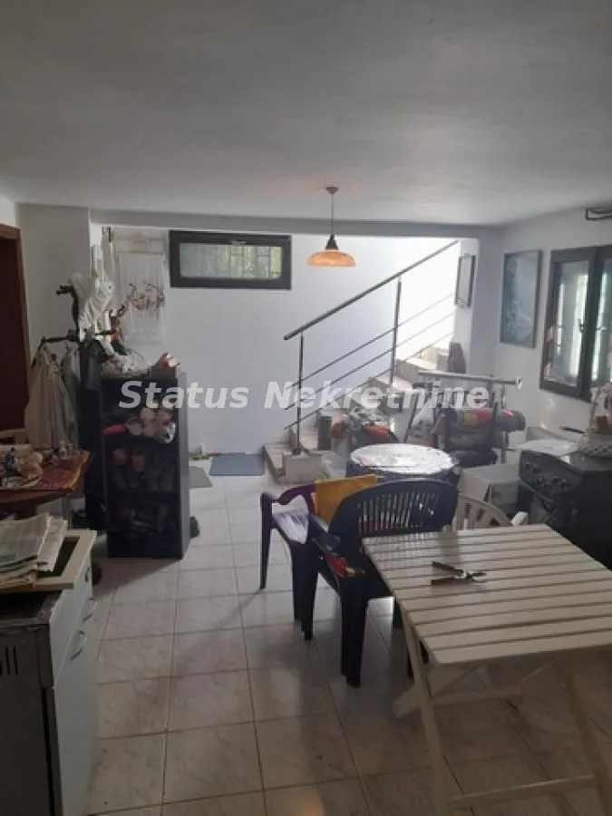 Sale, house, 246m², Beočin, Srbija