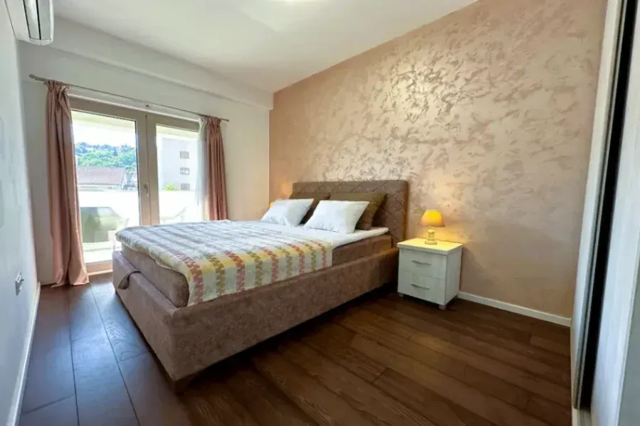 Stan-na-dan, dvosoban stan, 50m², Vezirov Most, Podgorica